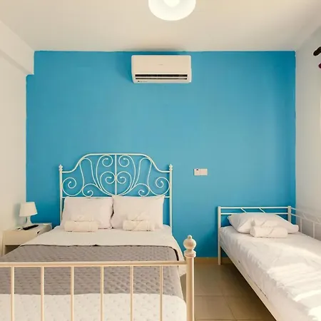 וילה House פרוטאראס